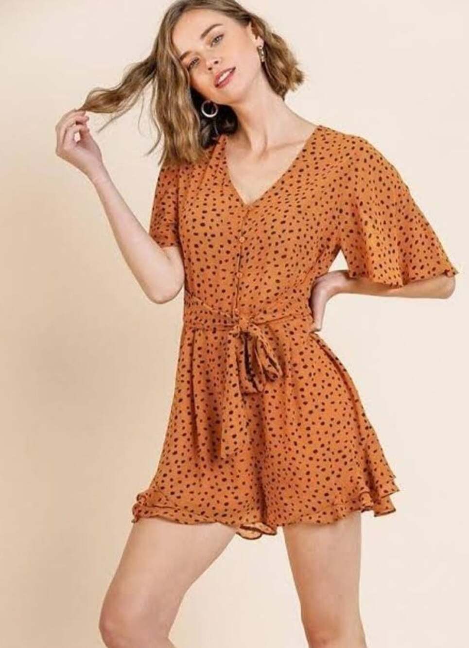 Umgee Amber Dot Print Bell Sleeve Tie Front Ruffle Romper SZ L
